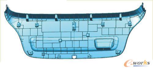 圖1 某車型的舉升門(mén)飾板